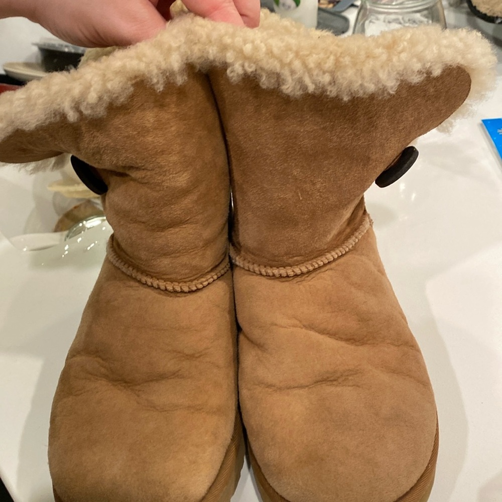Ugg boots size 8